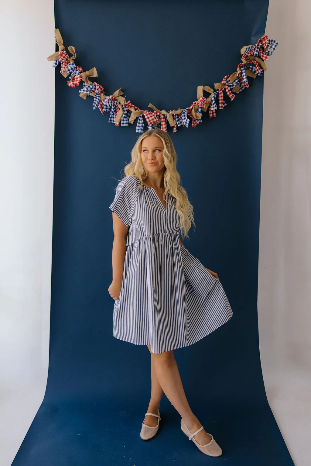 THE ABBY STRIPED BABYDOLL DRESS IN BLUE - Payfeveri