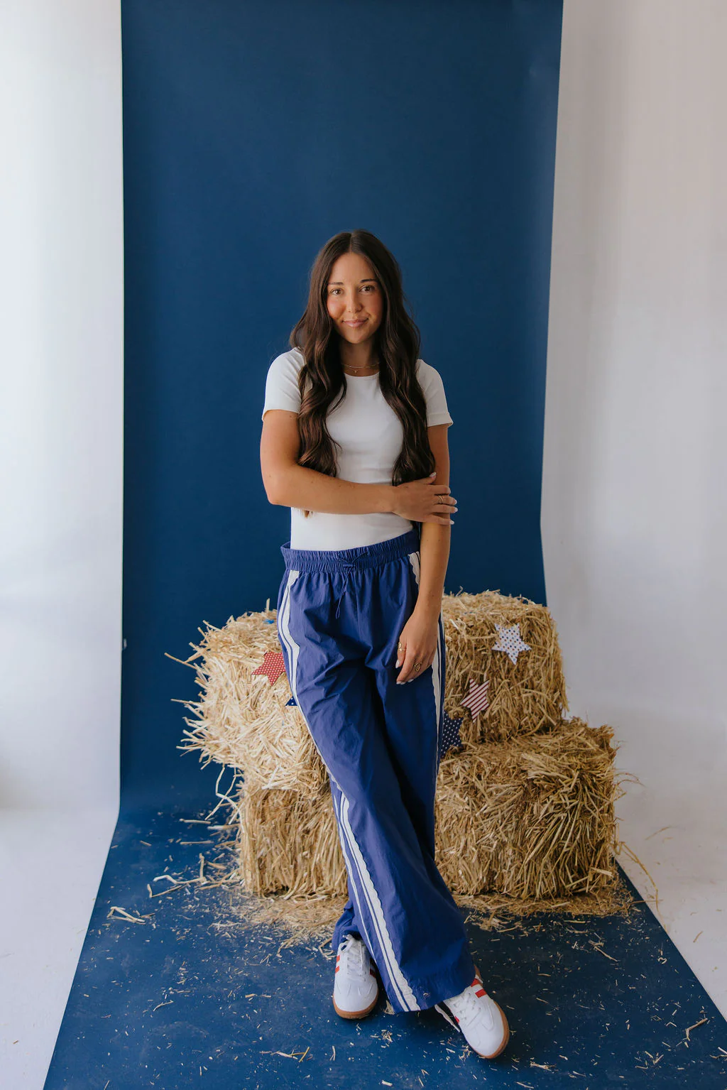 THE JAYDEN LACE TRACK PANTS IN NAVY - Payfeveri