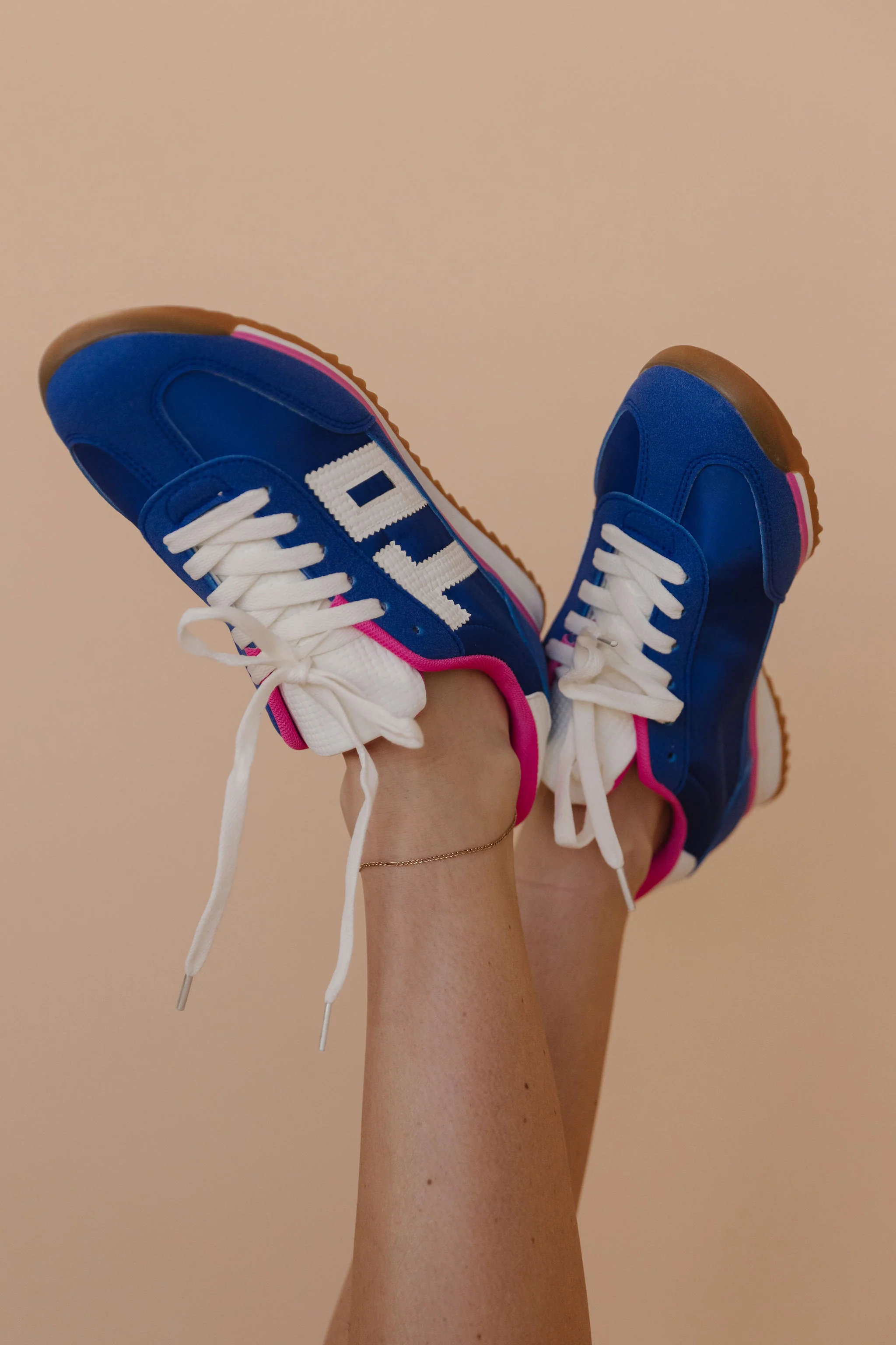 THE ANNIKA SPORTY SNEAKERS IN BLUE - Payfeveri