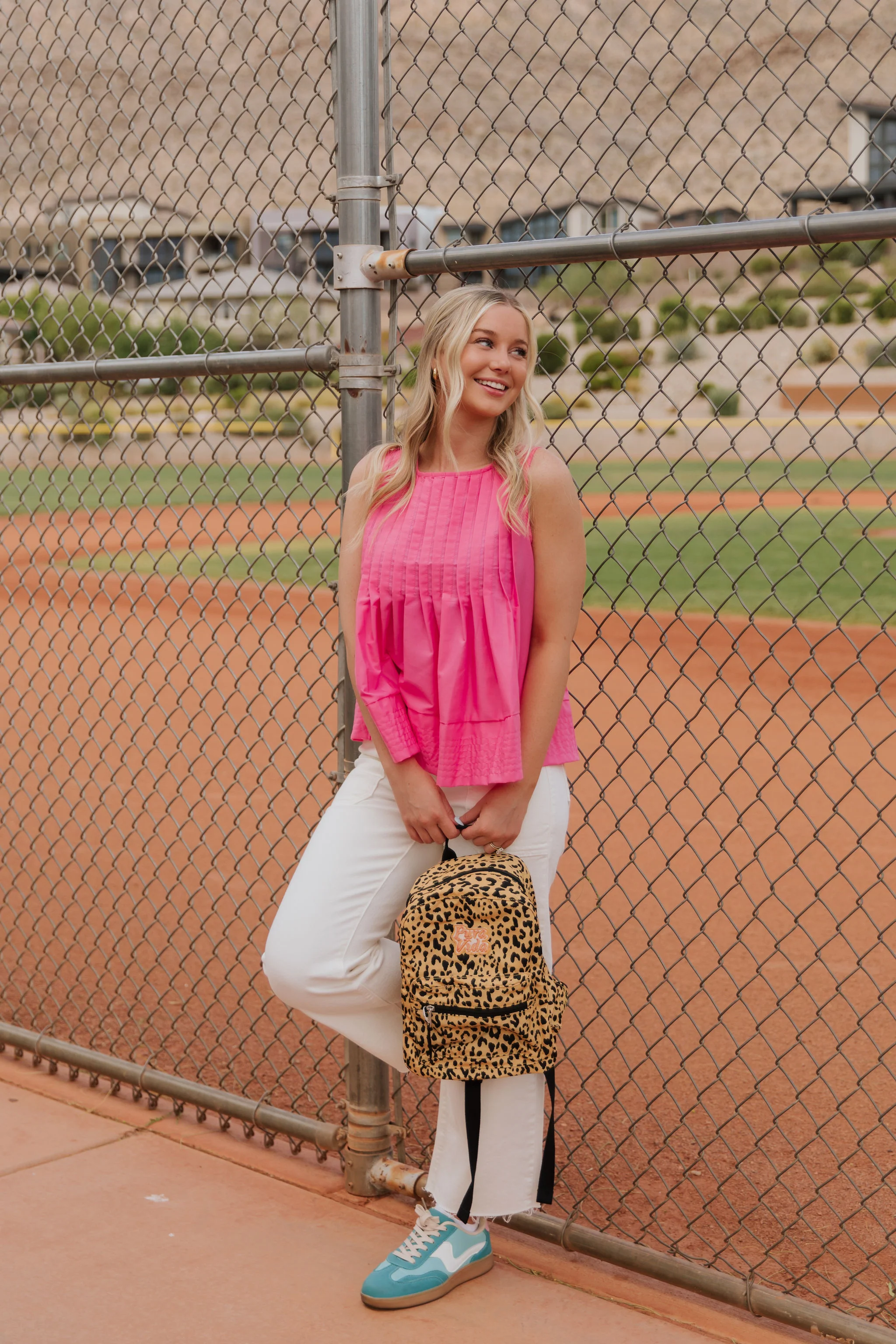 THE SKIPPER SLEEVELESS BLOUSE IN PINK - Payfeveri
