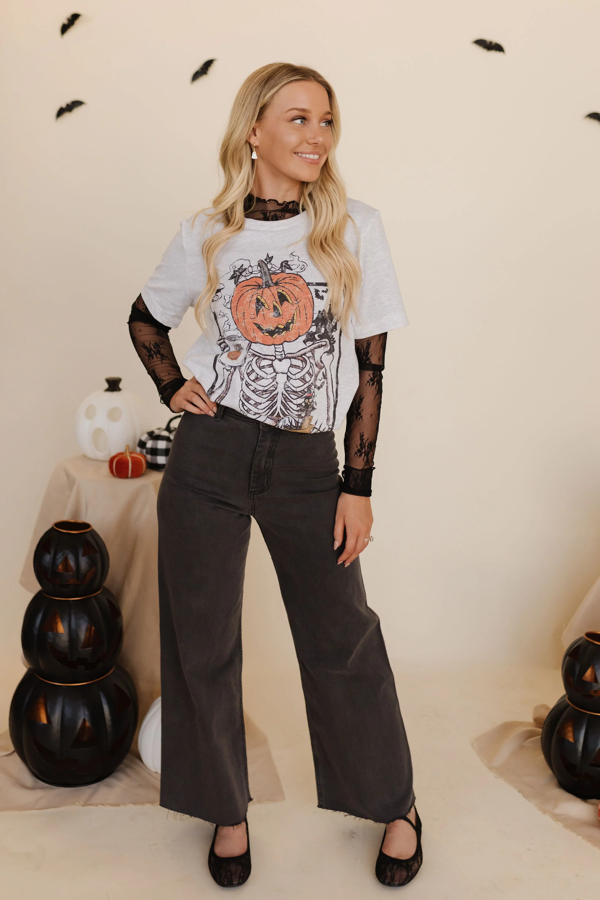 THE PUMPKIN COFFEE TEE IN ASH - Payfeveri
