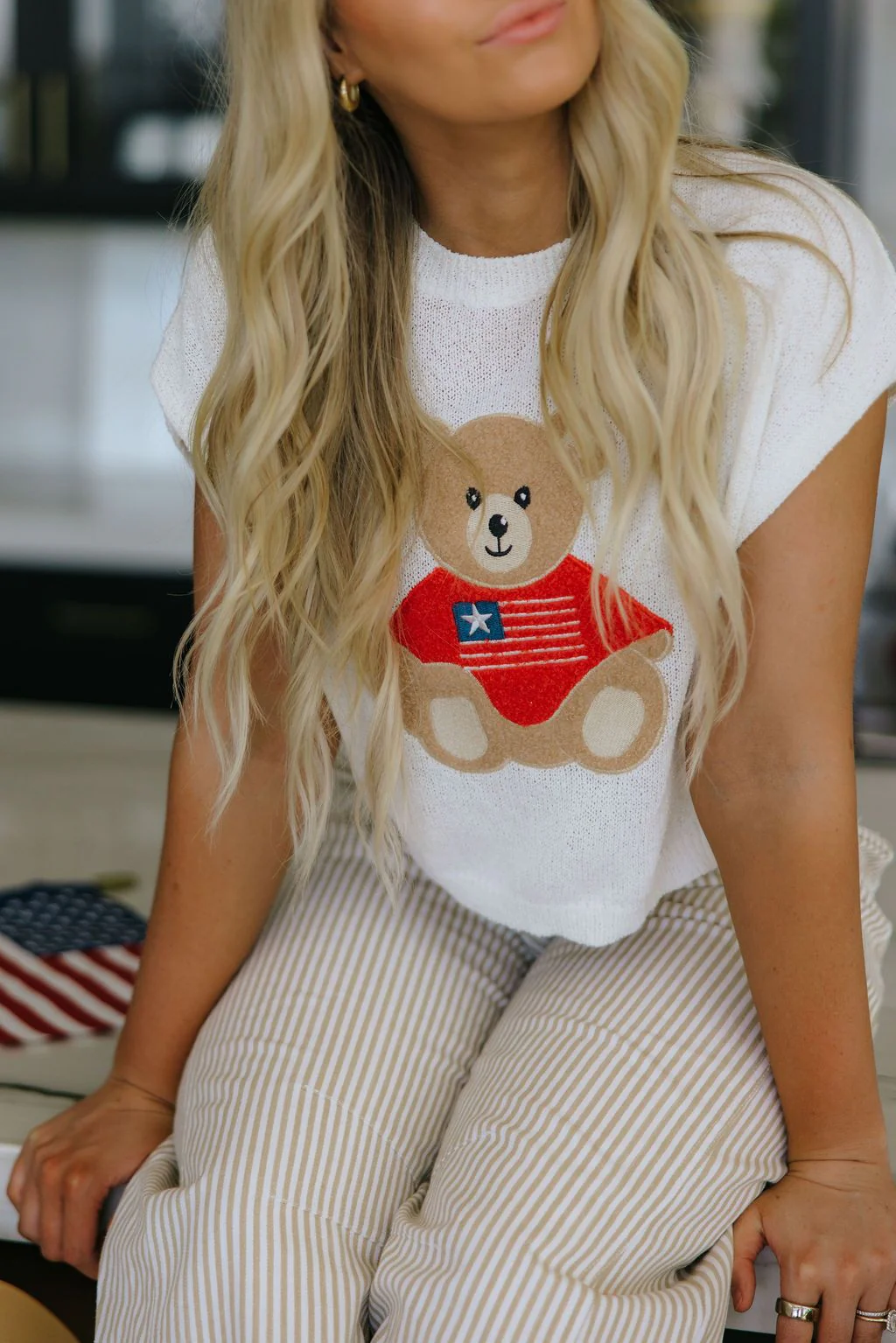 THE PATRIOTIC TEDDY BEAR SWEATER IN OFF WHITE - Payfeveri