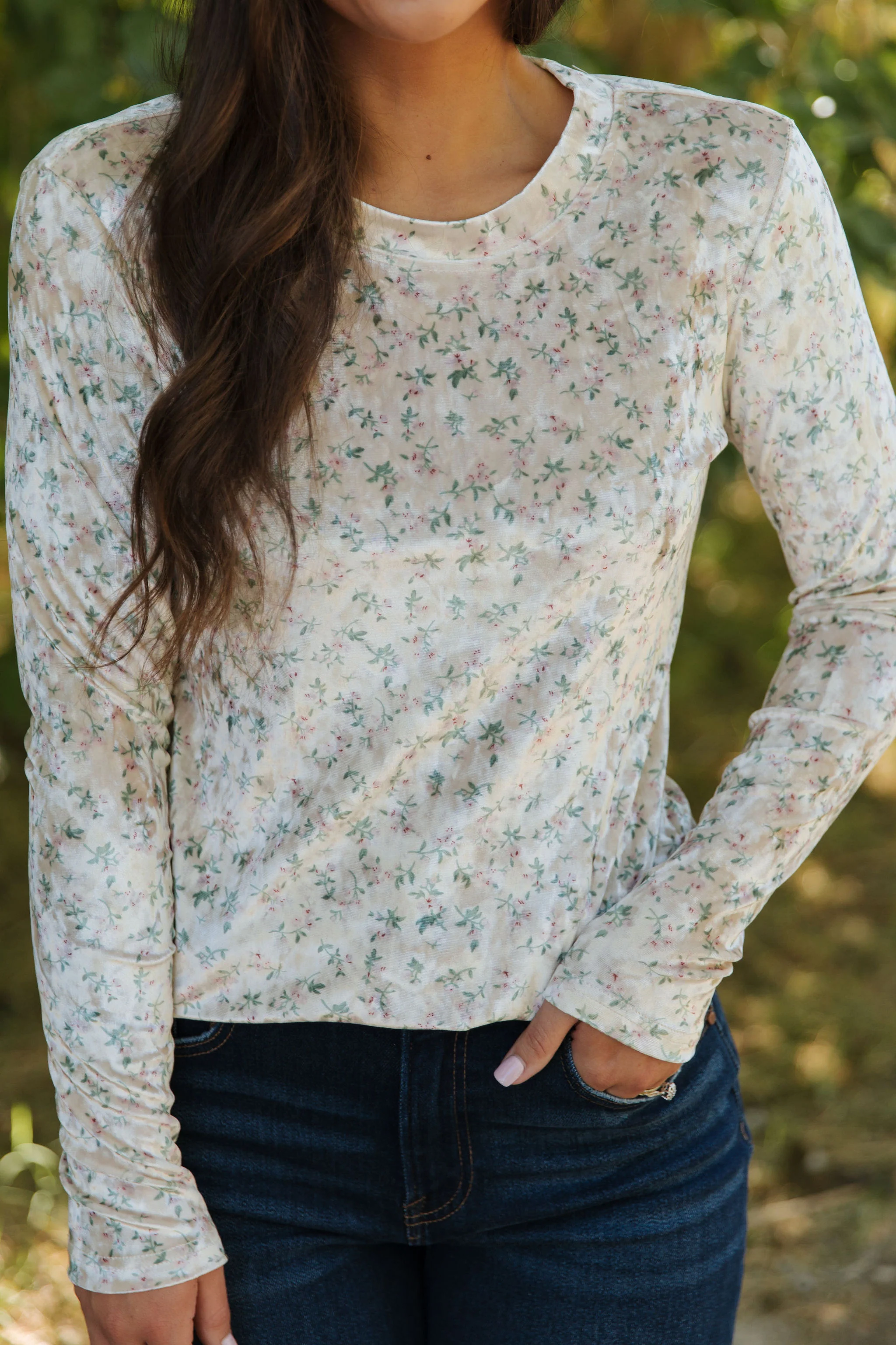 THE JAMIE FLORAL PRINT TOP IN CREAM - Payfeveri