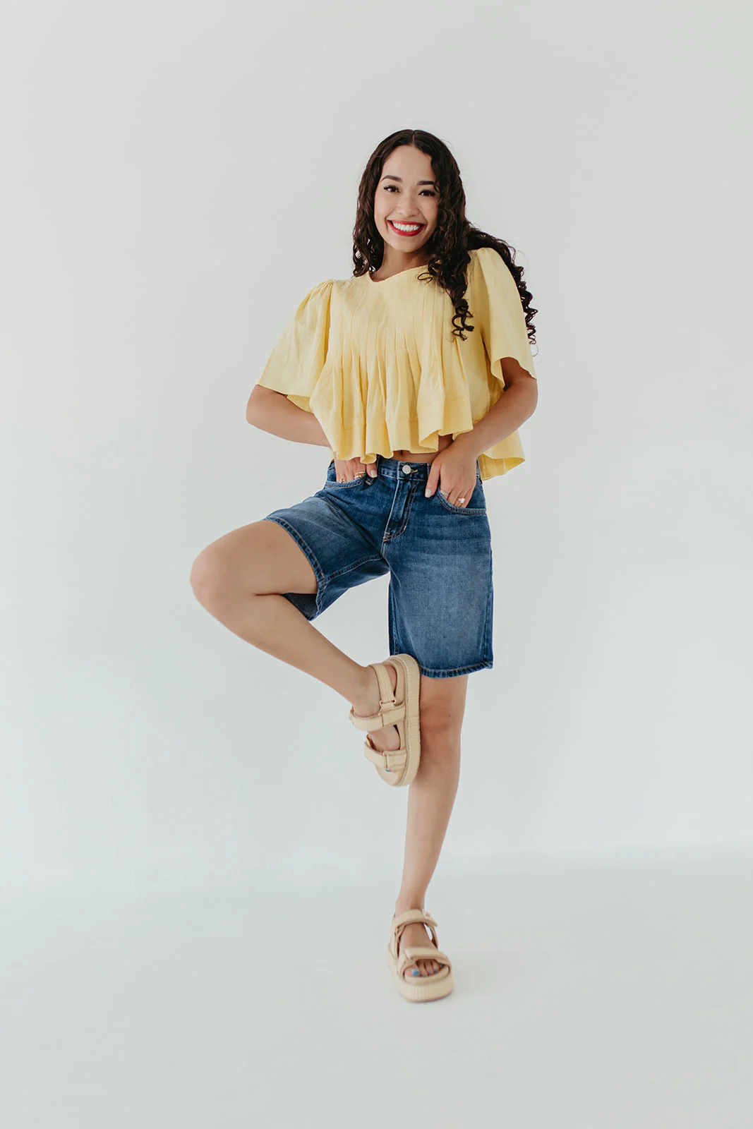 THE JACKIE PINTUCK BLOUSE IN YELLOW - Payfeveri
