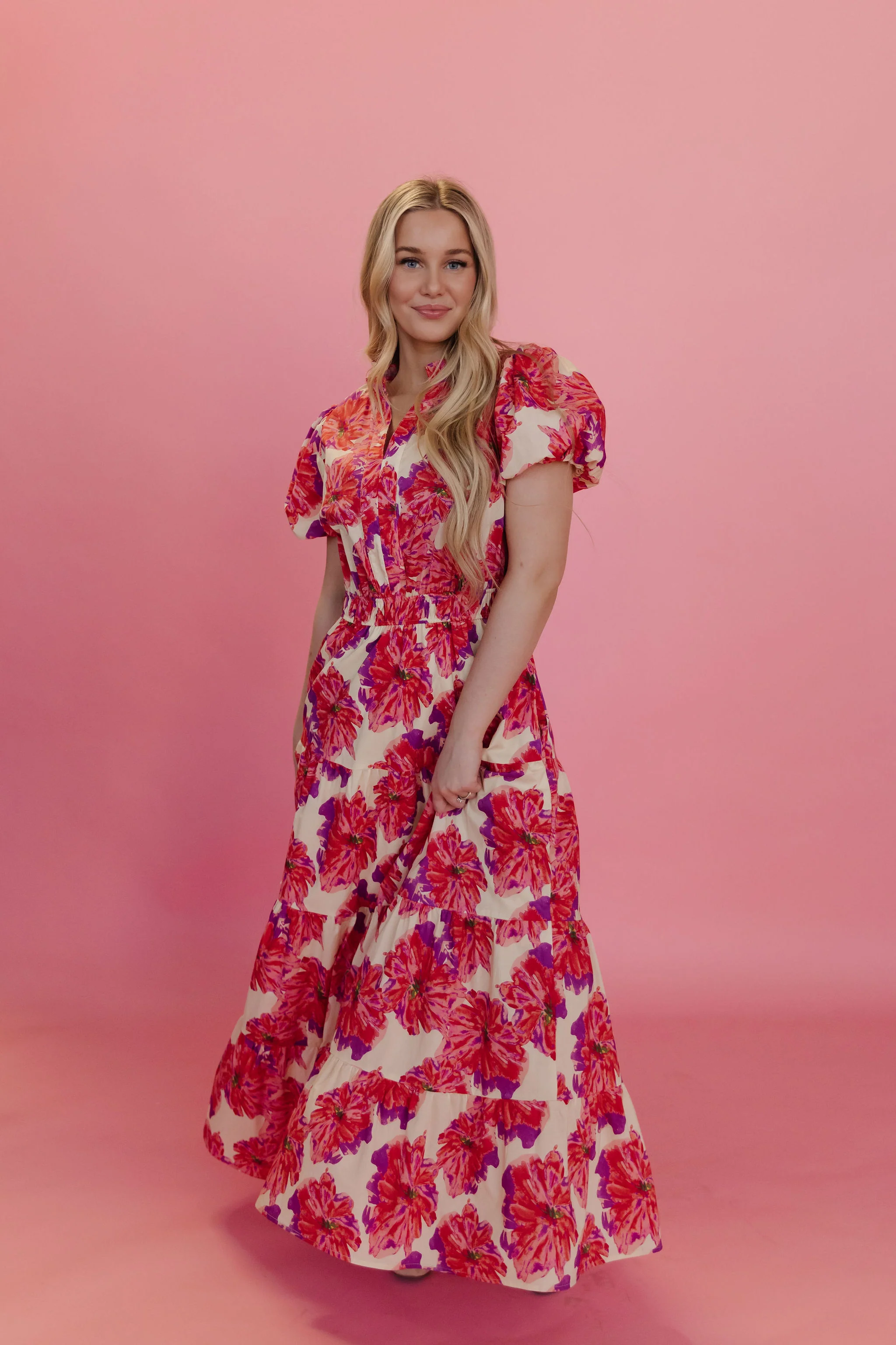 THE ROSALYNN FLORAL TIERED DRESS IN PINK - Payfeveri