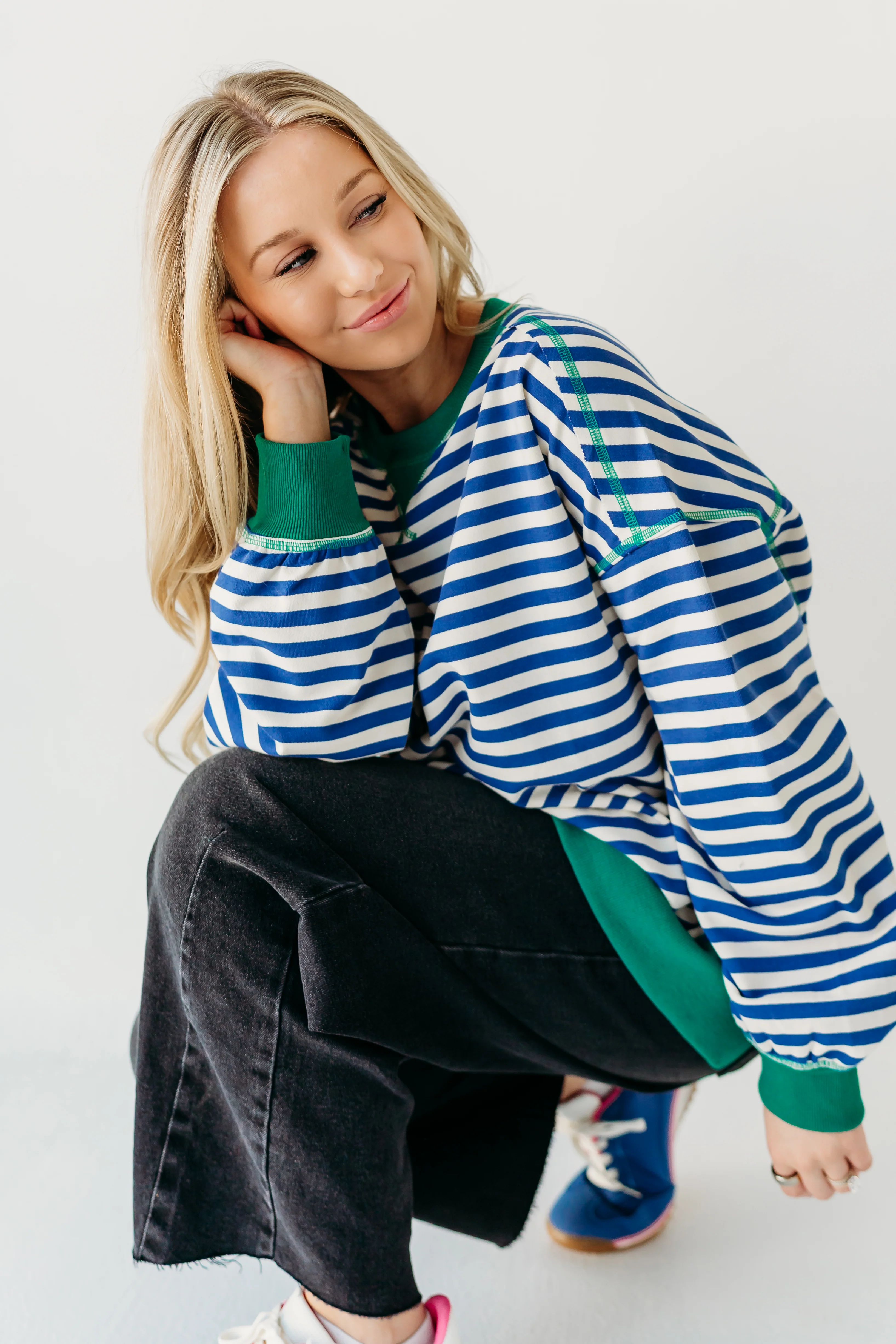 THE HAIDEN OVERSIZED STRIPED CREW IN BLUE - Payfeveri