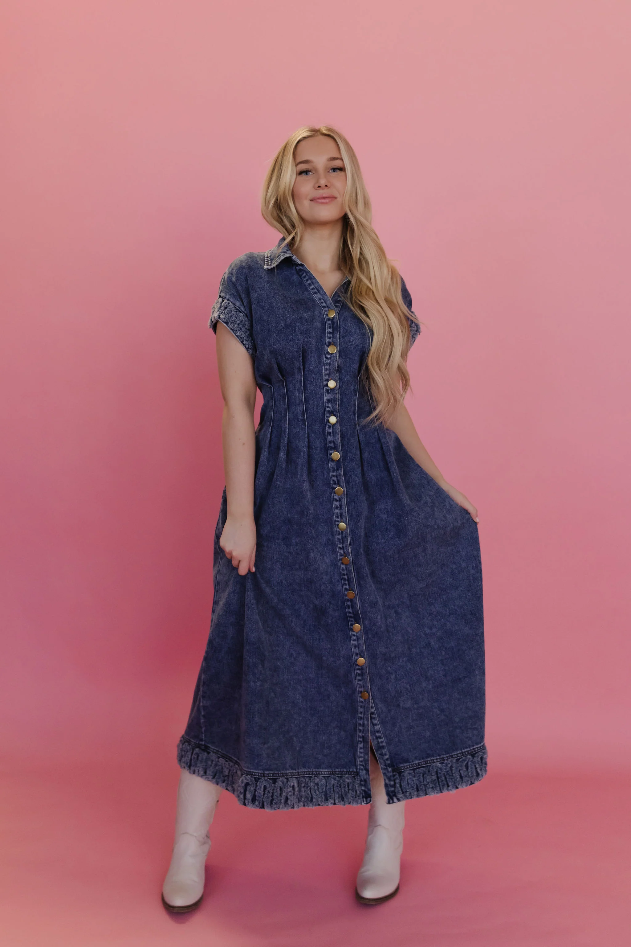 THE MICHELLE COLLARED DENIM DRESS IN DARK DENIM - Payfeveri