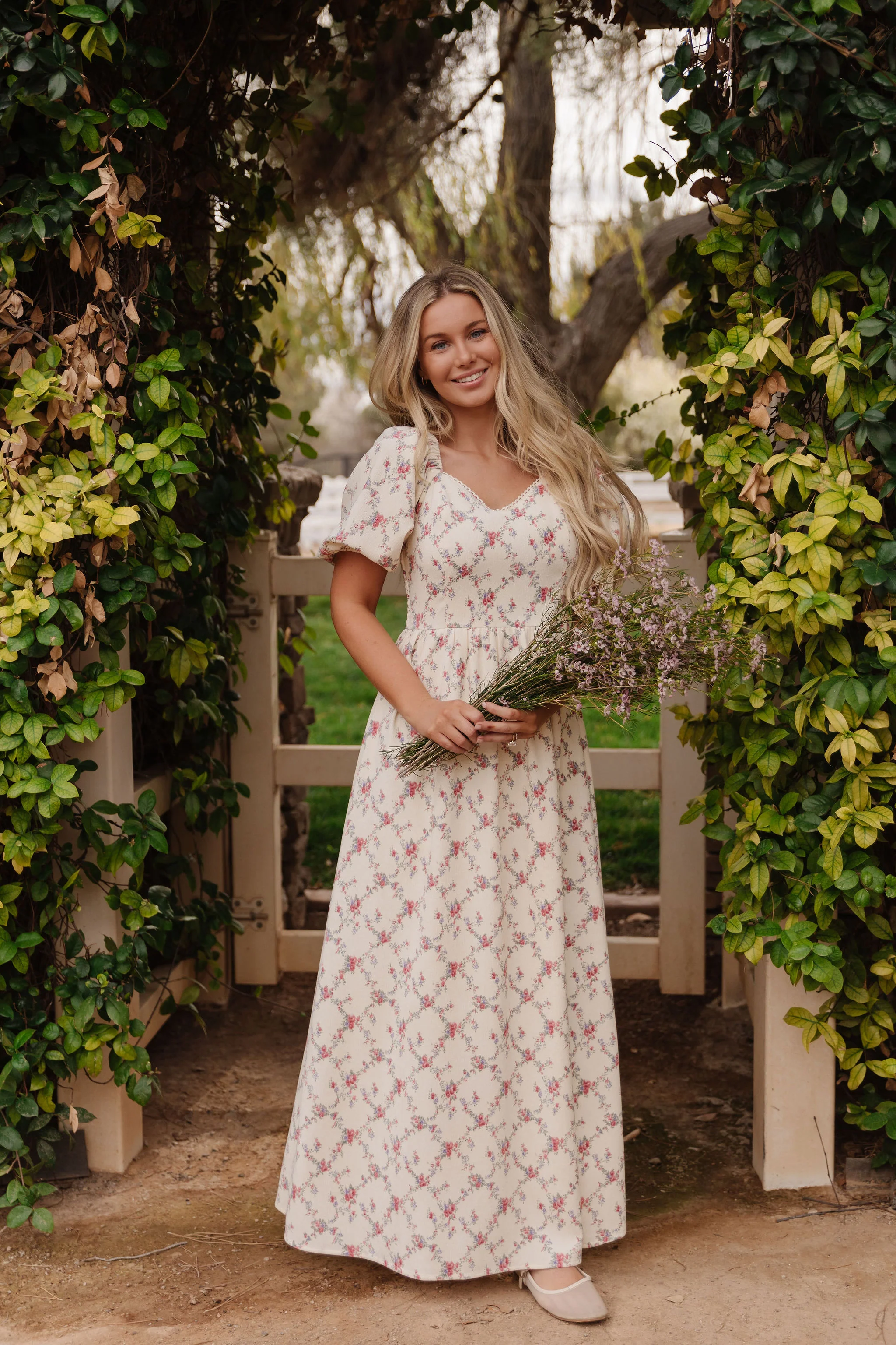 THE EMMY LOU DRESS IN BLUSHING MEADOW BY PINK DESERT - Payfeveri