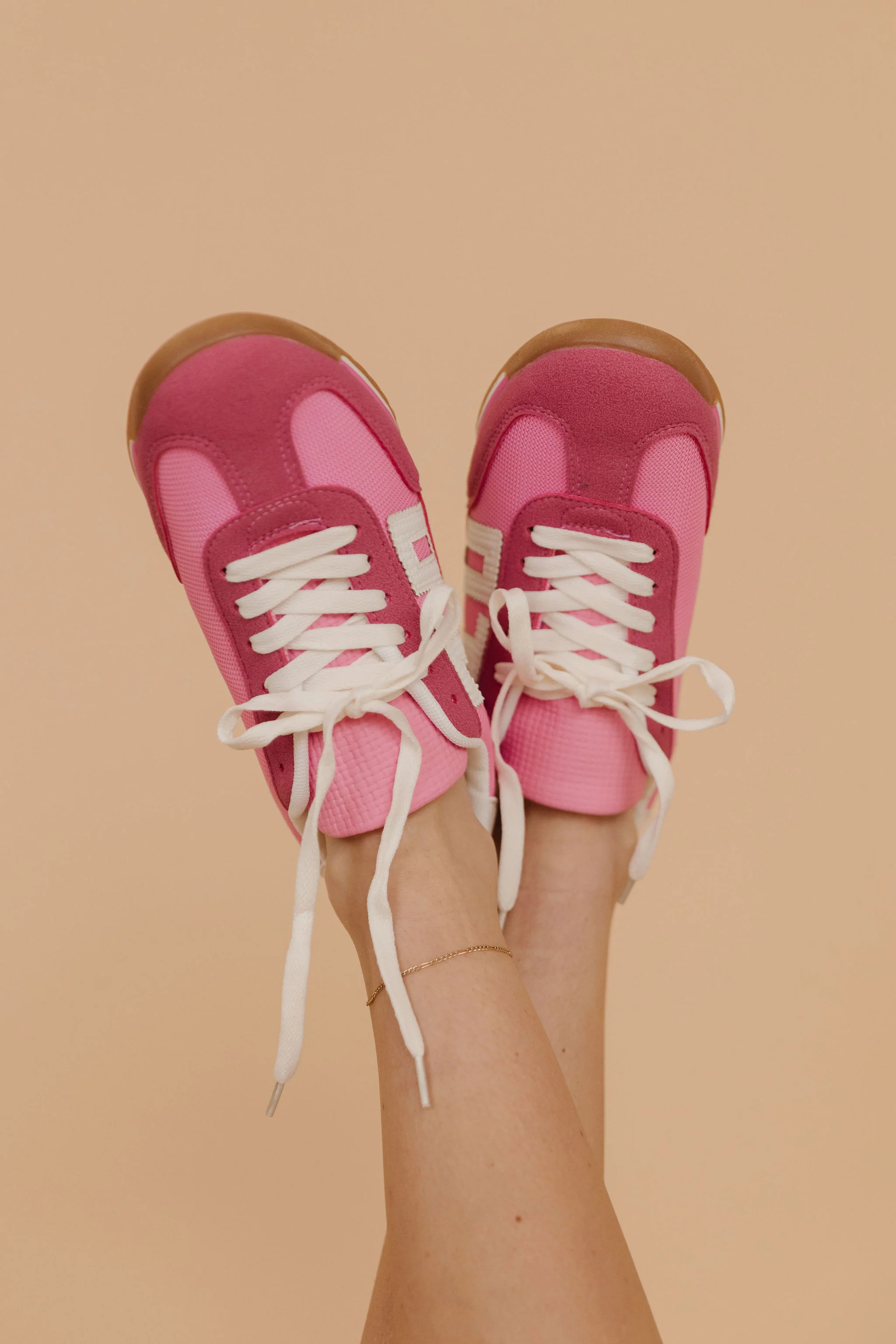 THE ANNIKA SPORTY SNEAKERS IN PINK - Payfeveri