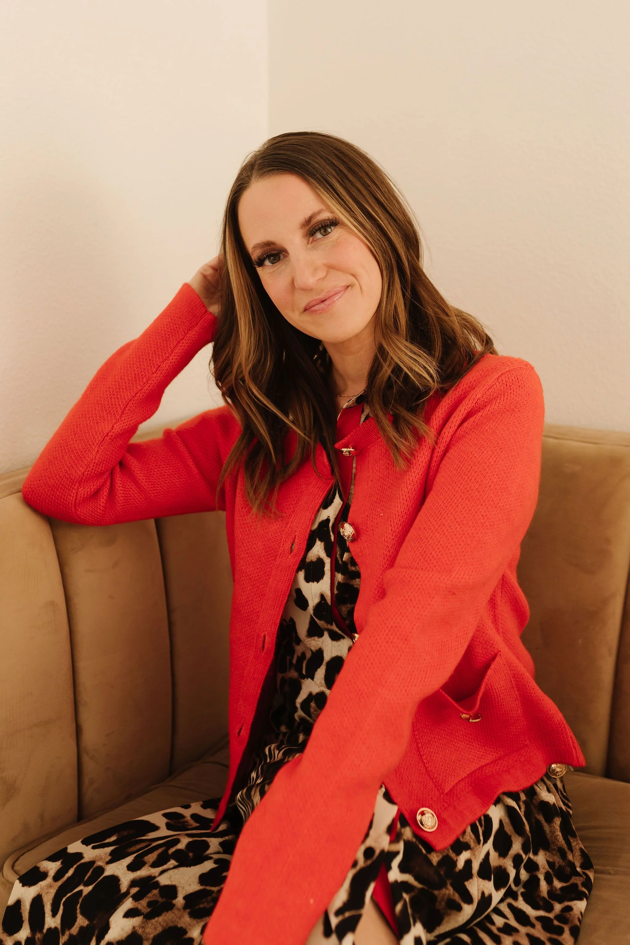 THE REMINGTON SWEATER CARDIGAN IN RED - Payfeveri