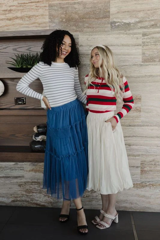 THE BONNIE CRINKLE BUBBLE MIDI SKIRT IN CREAM - Payfeveri