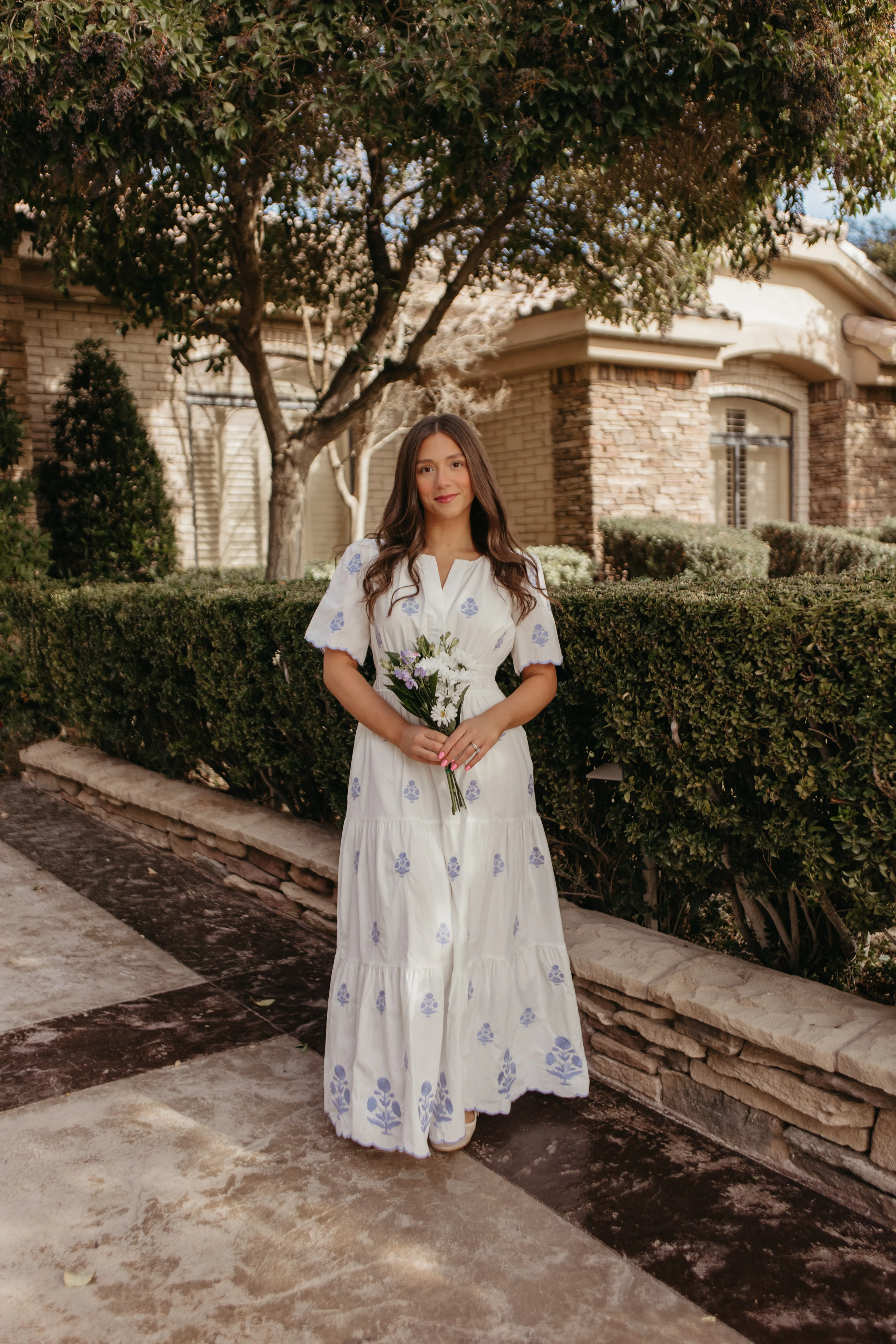 THE CAYLIE EMBROIDERED MAXI DRESS IN WHITE - Payfeveri