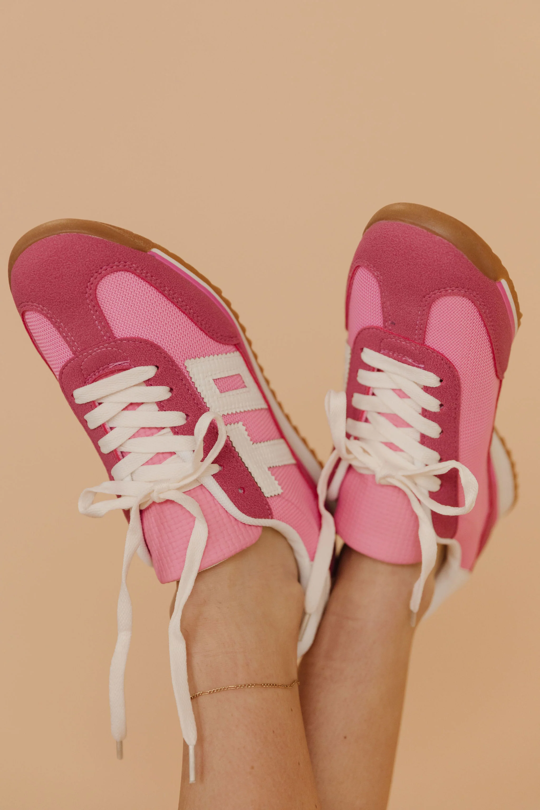 THE ANNIKA SPORTY SNEAKERS IN PINK - Payfeveri