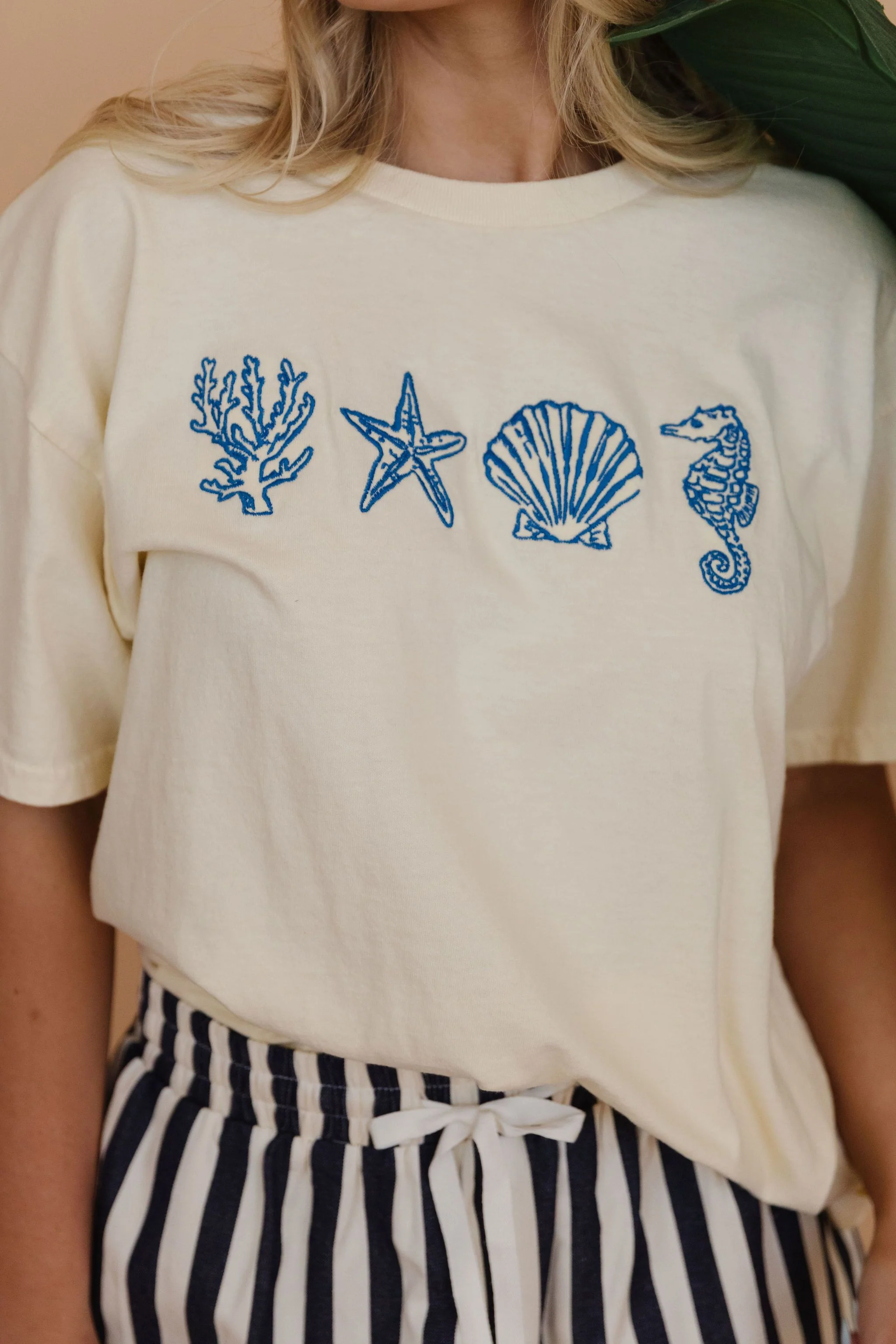 THE CORAL REEF OVERSIZED TOP IN FRENCH VANILLA - Payfeveri